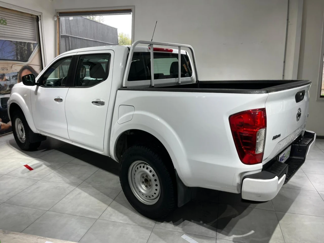 imagen 0 de vehiculo con id 2128